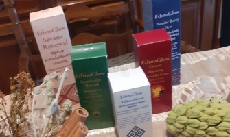 Νέα Χρονιά, Νέο Δέρμα: Οδηγός Ανανέωσης με Φυσικά Καλλυντικά