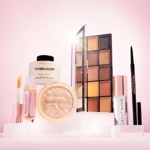 Παλέτα Σκιών Ματιών Revolution Beauty Reloaded σε Στερεή Μορφή Velvet Rose 16.5gr Μακιγιάζ